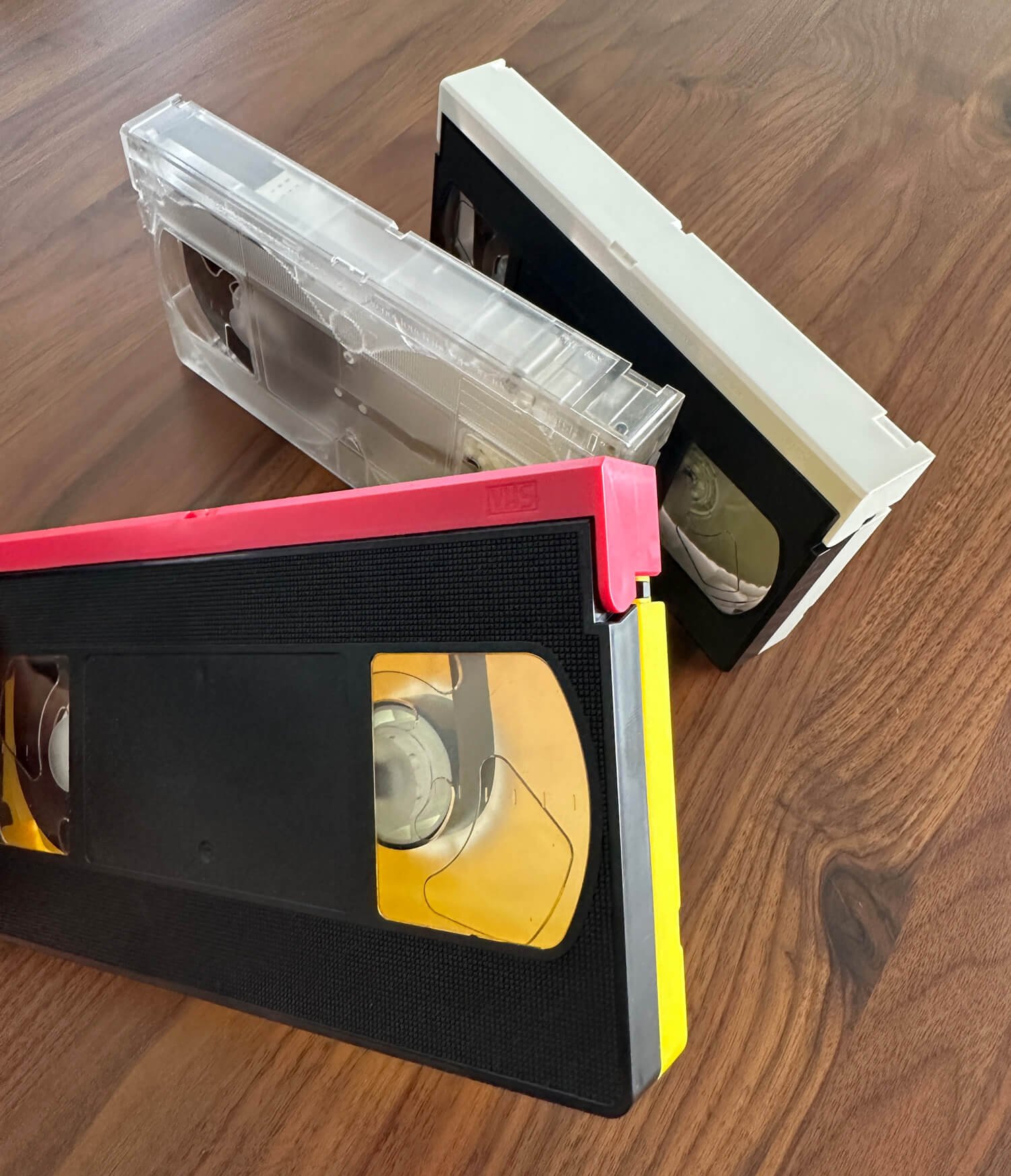 VHS & écrans CRT — Scott Biersack