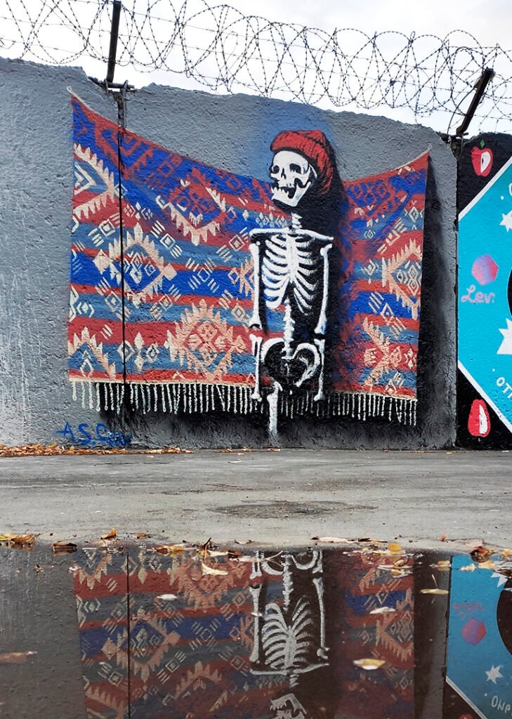 Mom, I’m fine — peinture murale — Ann Fedoseeva