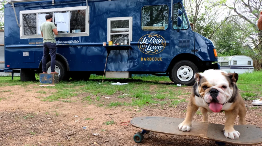 LeRoy and Lewis – peinture d'enseigne sur le food truck — Alana Louise