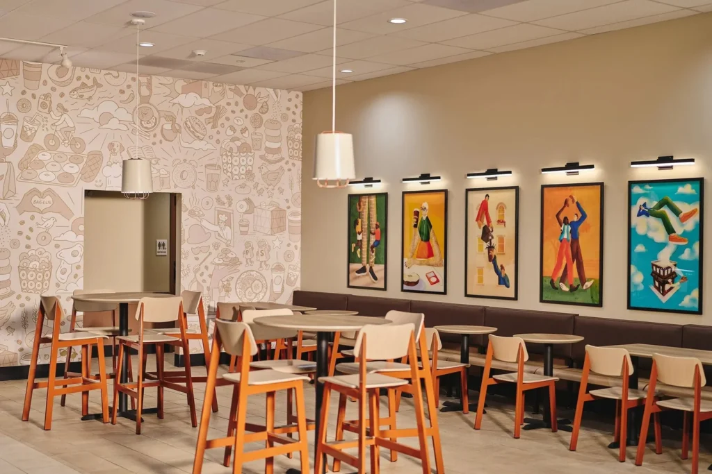 Einstein Bros. Bagels — fresque vinyle et tableaux — Adam Vicarel