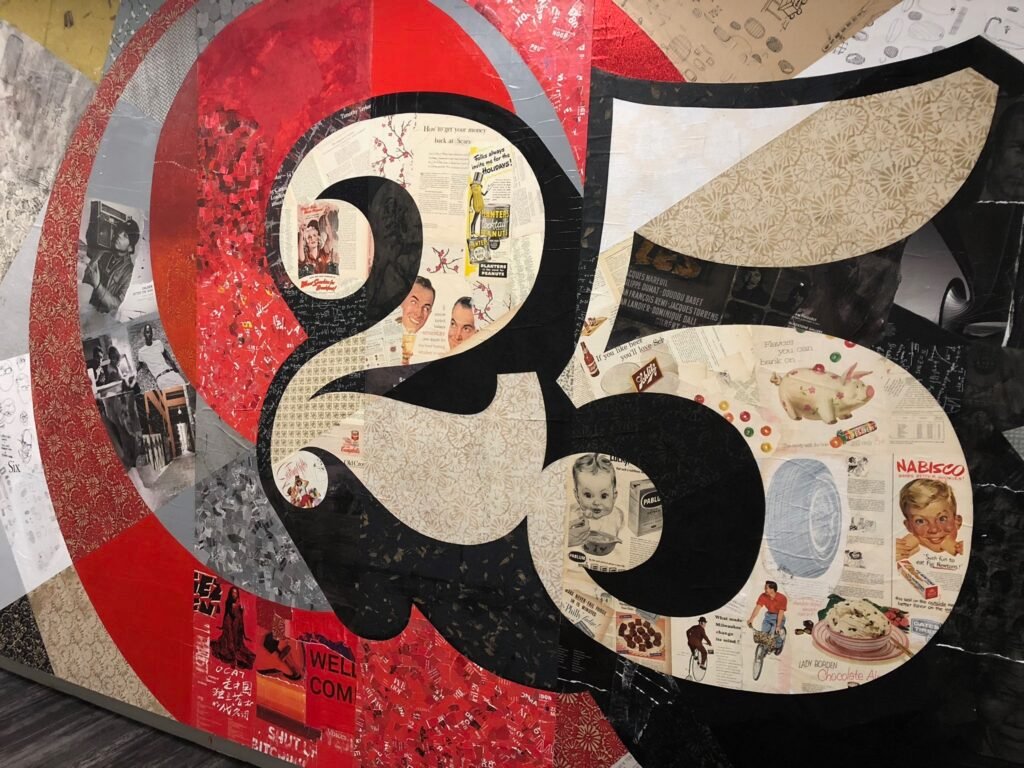 Fresque « 25 » chez IDEO New York (détail) — Cey Adams