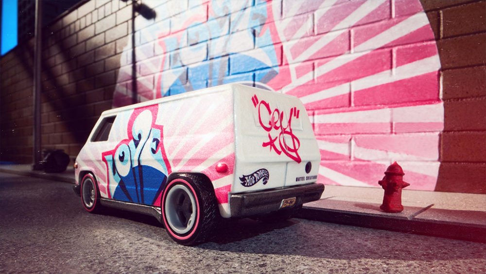 Hot Wheels × Cey Adams « LOVE » 70's Van — Cey Adams
