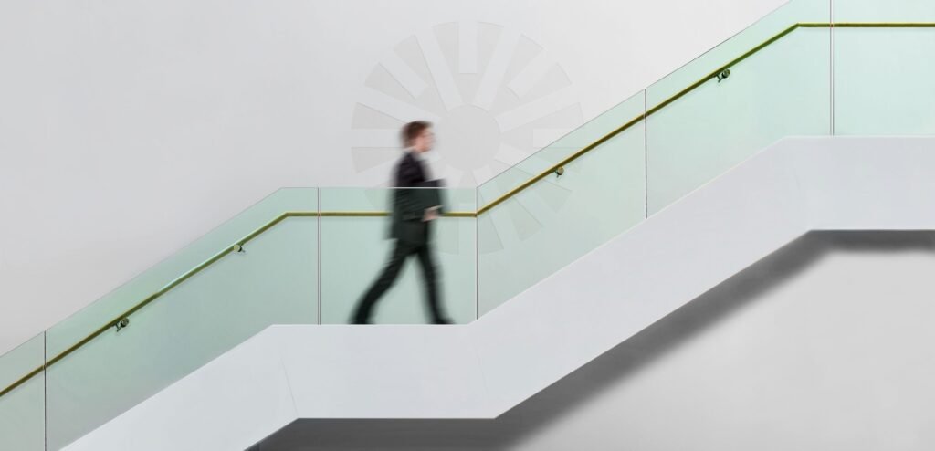 Pew Research Center — signalétique d’escalier — Chermayeff & Geismar & Haviv