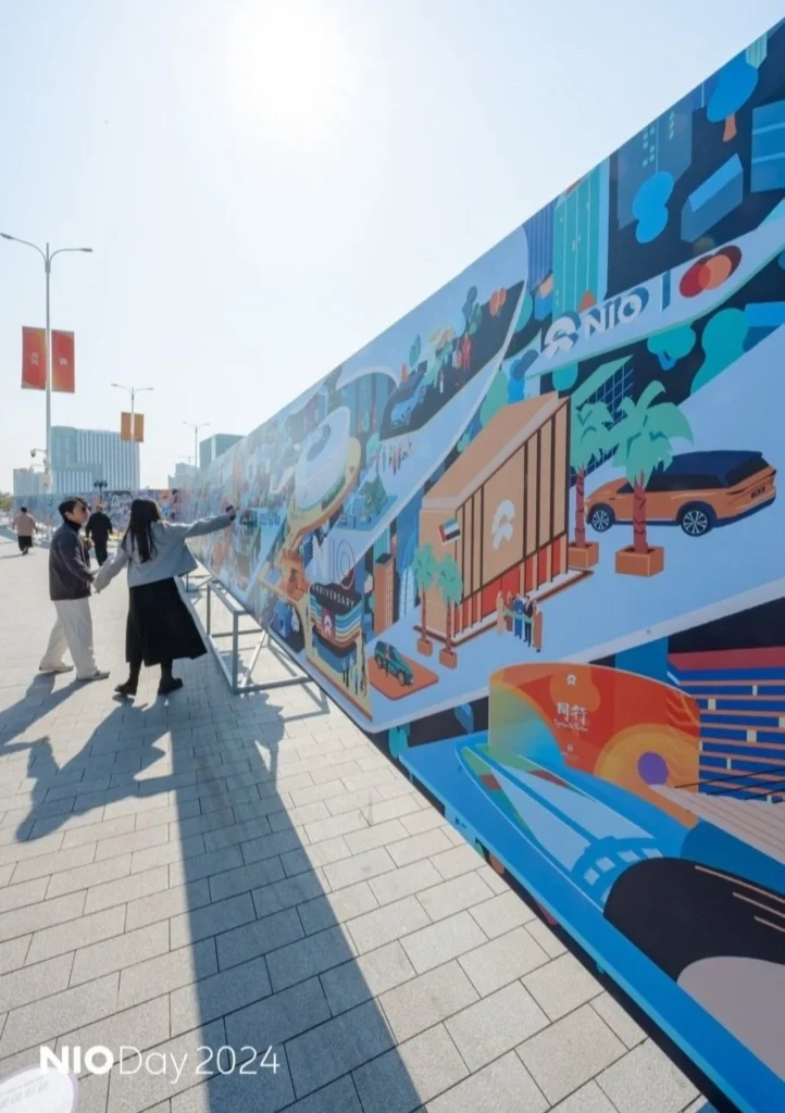 NIO Day – l'illustration installée sur l'événement (Sua Balac) — Closer&Closer