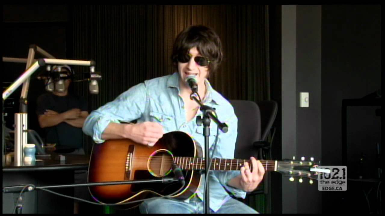 Image de la vidéo Suck It and See par Arctic Monkeys