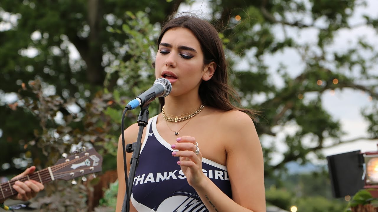 Image de la vidéo Lost in Your Light par Dua Lipa