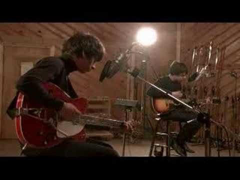 Image de la vidéo The Meeting Place par The Last Shadow Puppets