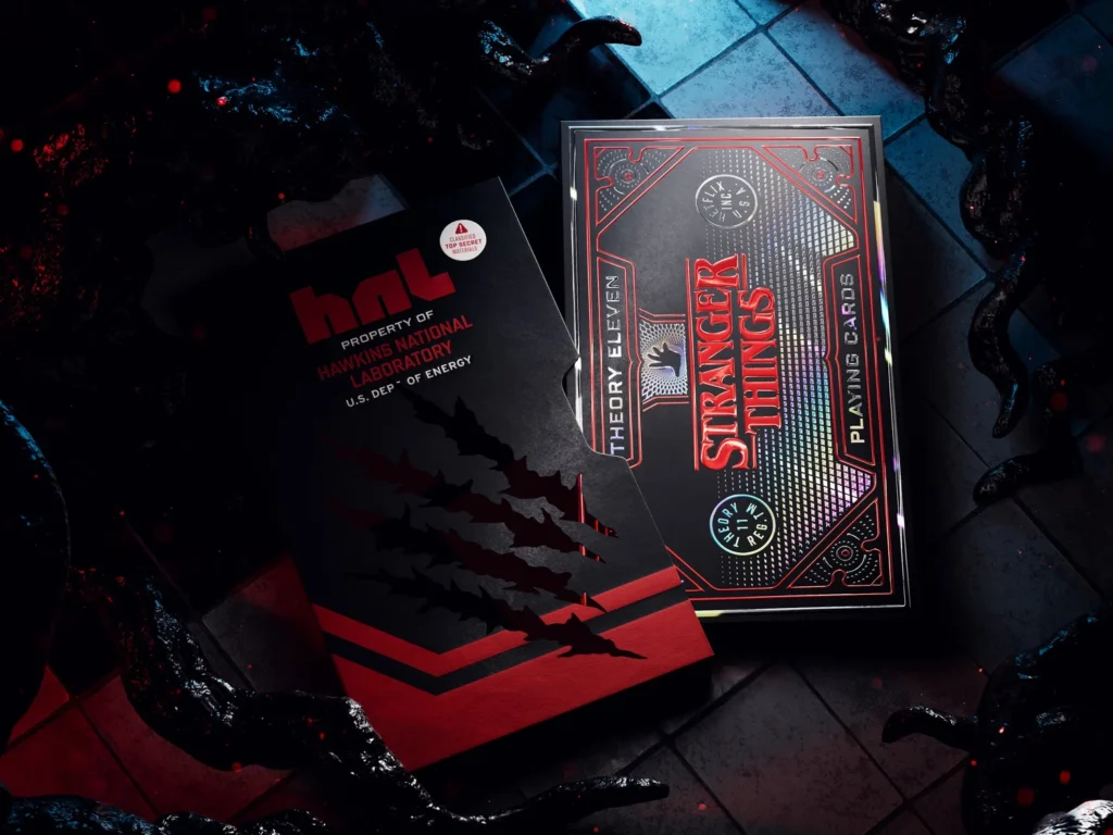 stranger things — coffret façon vhs Stranger Things — coffret façon VHS — Clark Orr