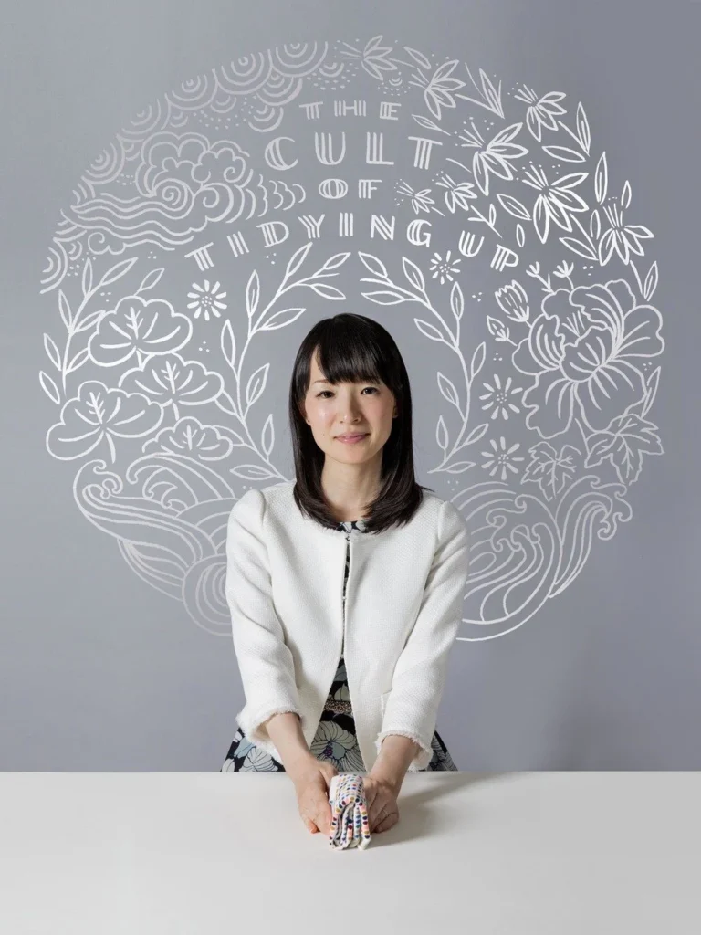 Marie Kondo pour le Wall Street Journal — Dana Tanamachi