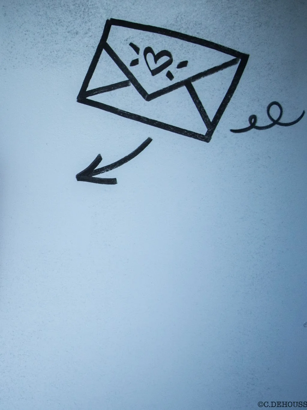 Dessin d’enveloppe sur mur