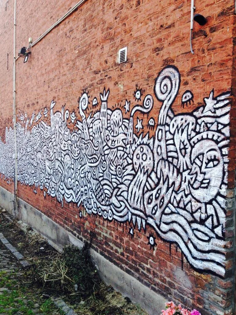 Mur peint en briques