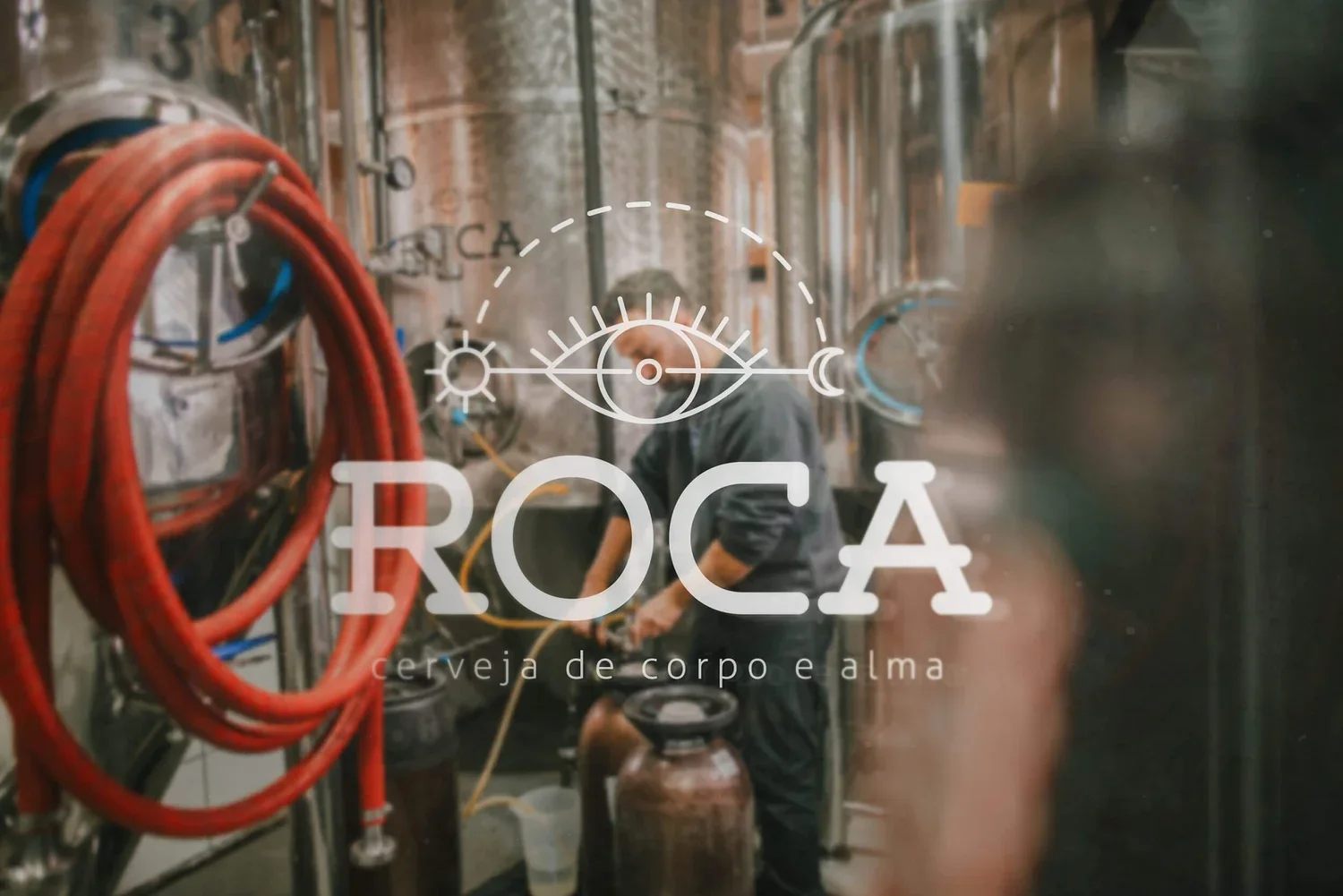 Roca, logo — Felipe Holman