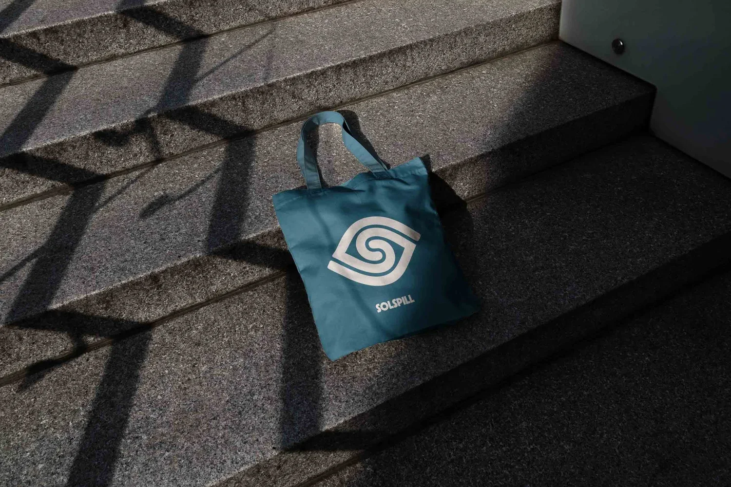 Solspill, tote bag — Felipe Holman