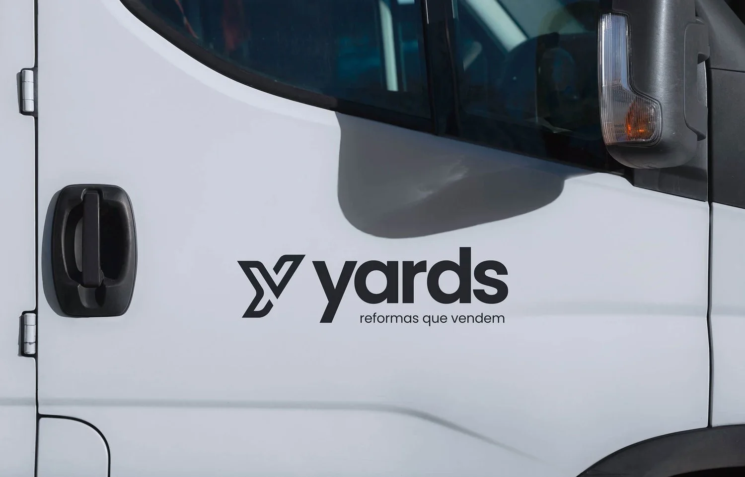 Yards, véhicule — Felipe Holman